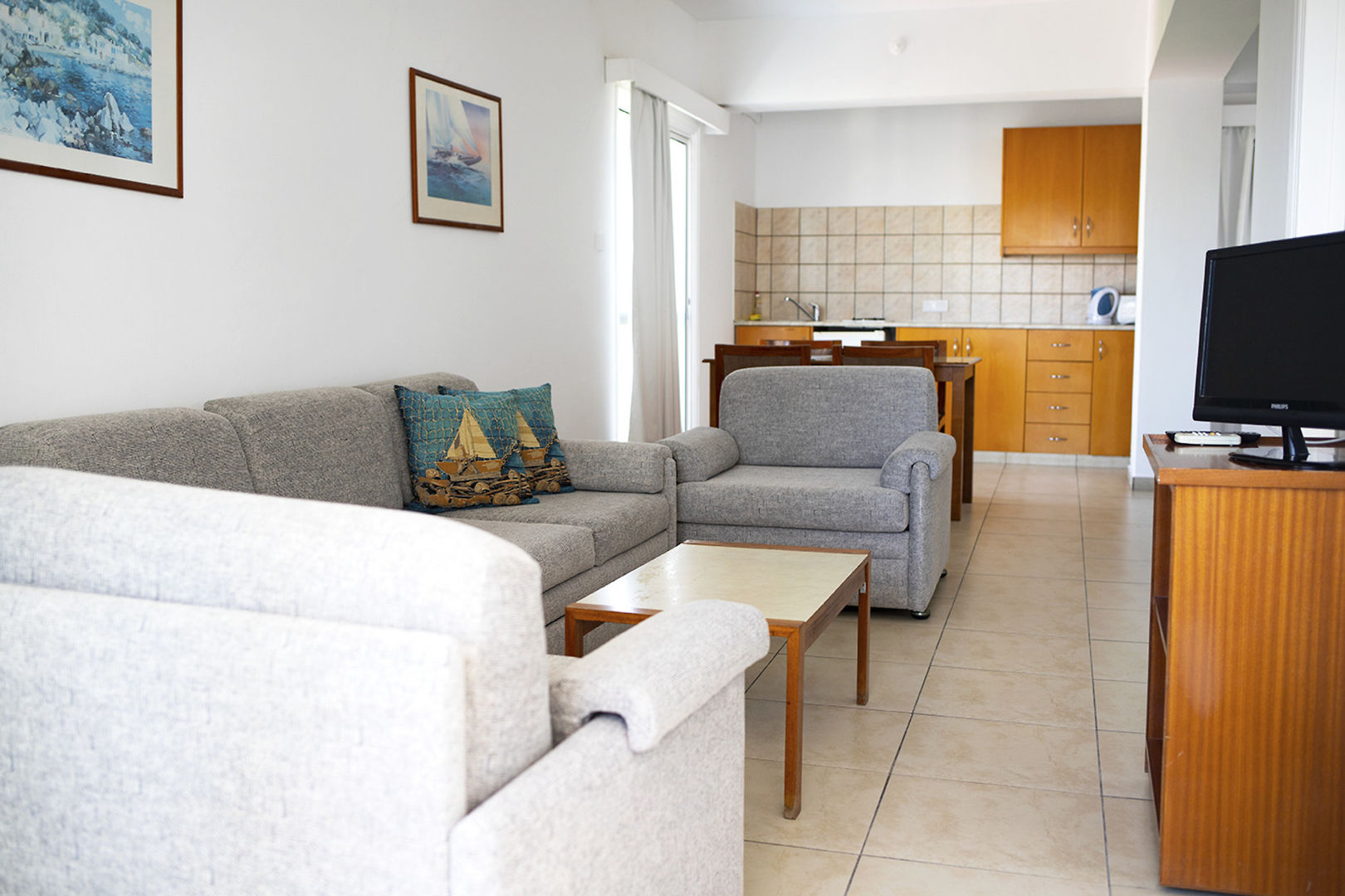 Sun Hall Beach Hotel Apts foto 14