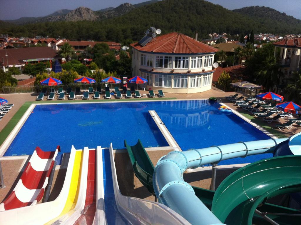 Gürol Aqua Resort Hotel & Apartments.