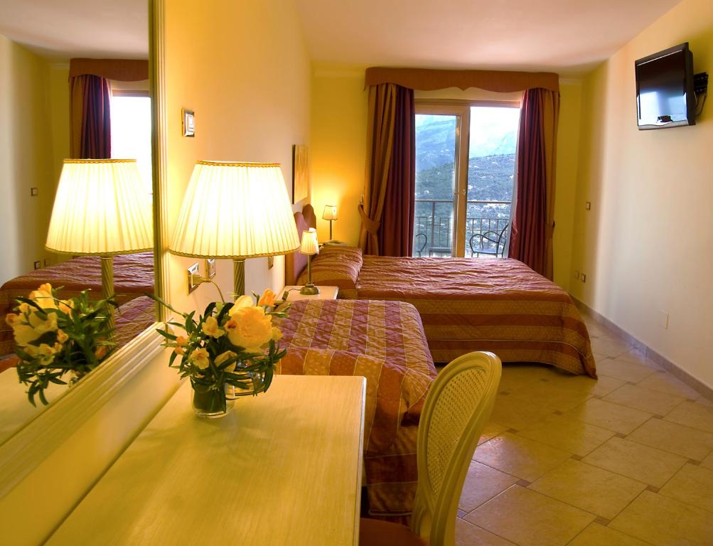La Vue D'Or image 1