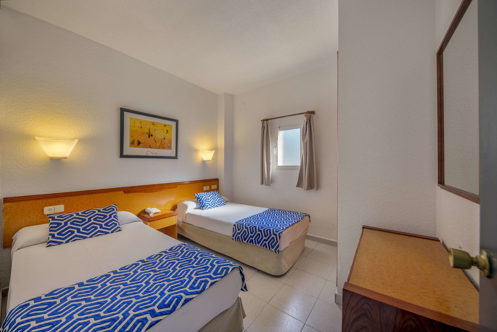 Globales Gardenia image 1