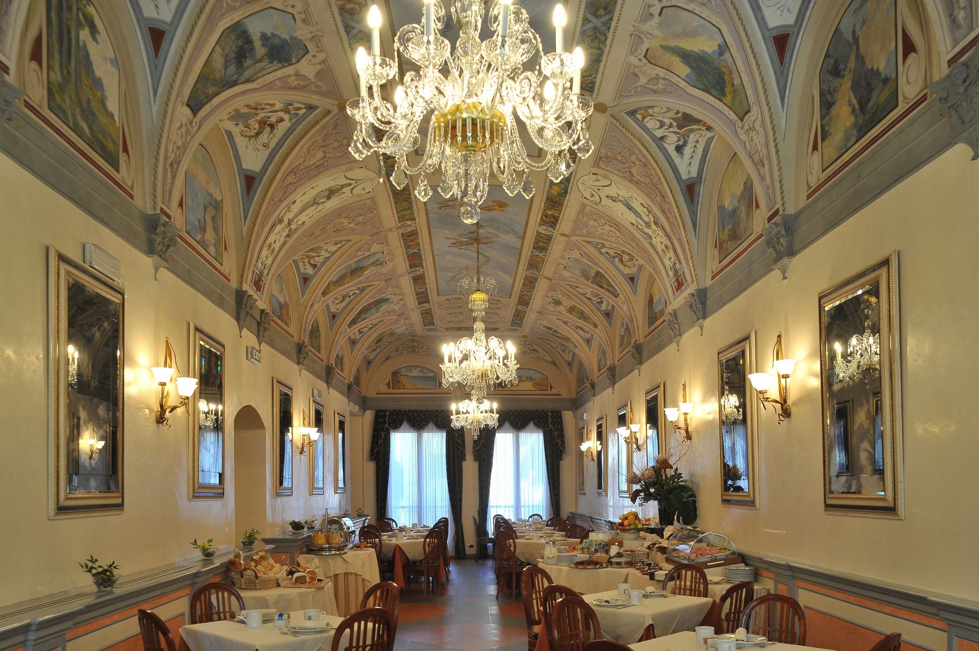 Degli Orafi foto 21