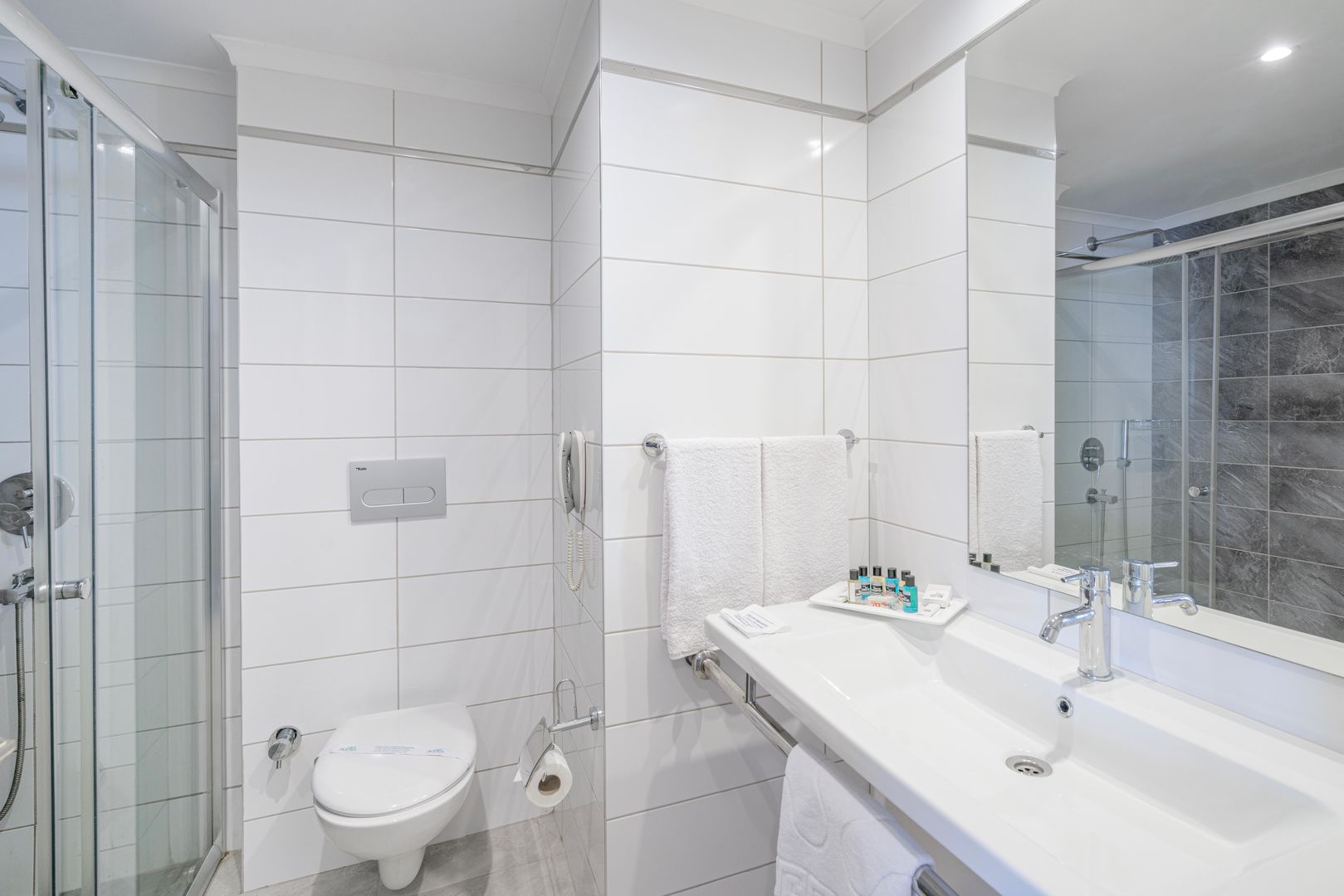 Avena Resort & Spa Hotel image 2