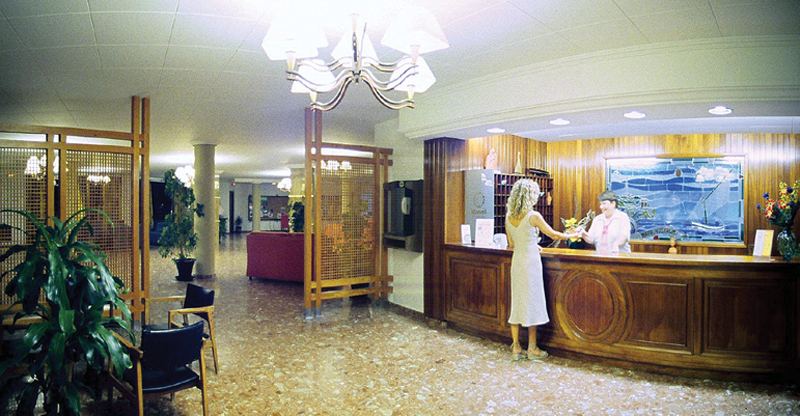 Marvell Club Hotel & Apartments.