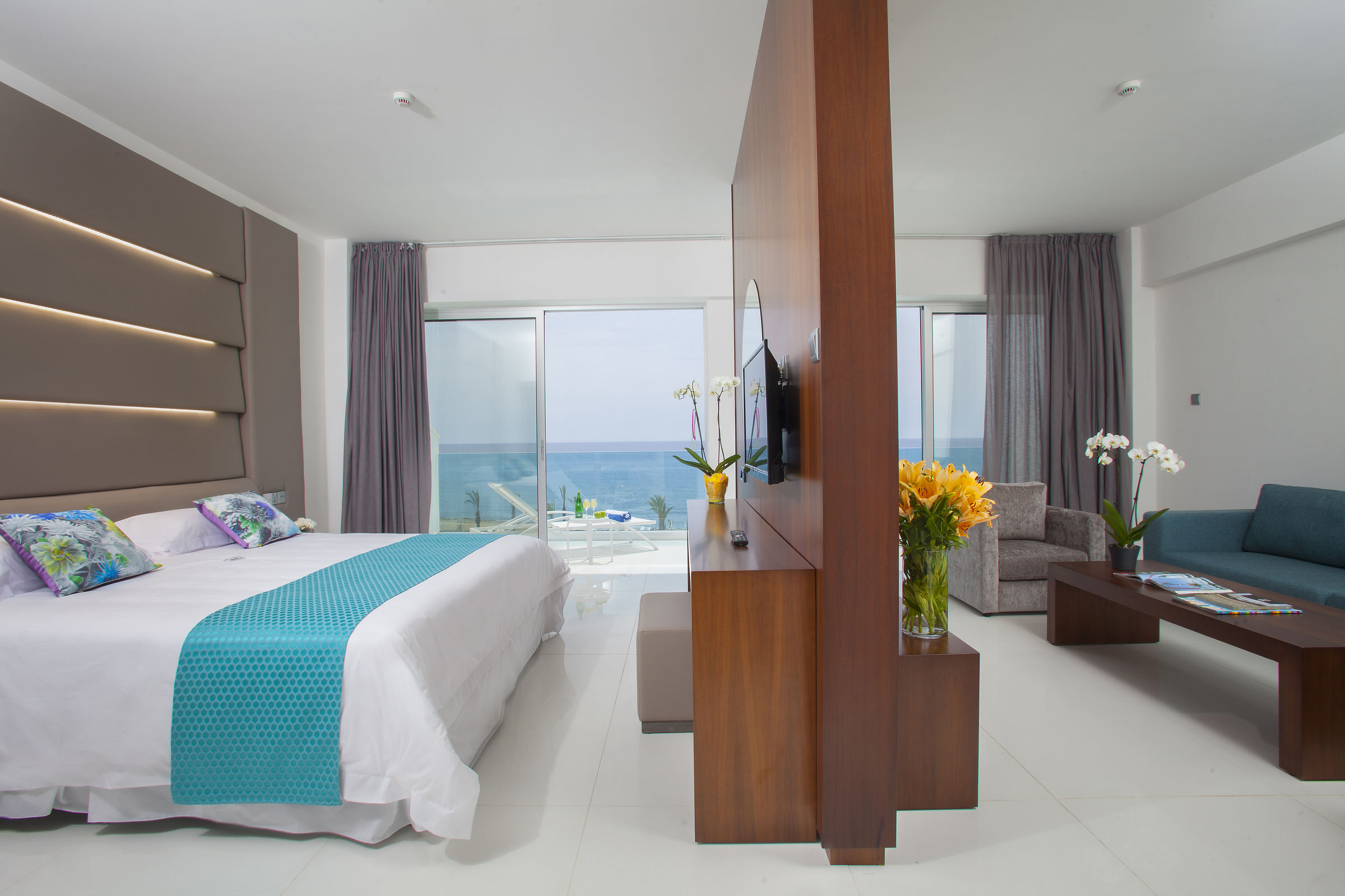 King Evelthon Beach Hotel and Resort foto 51