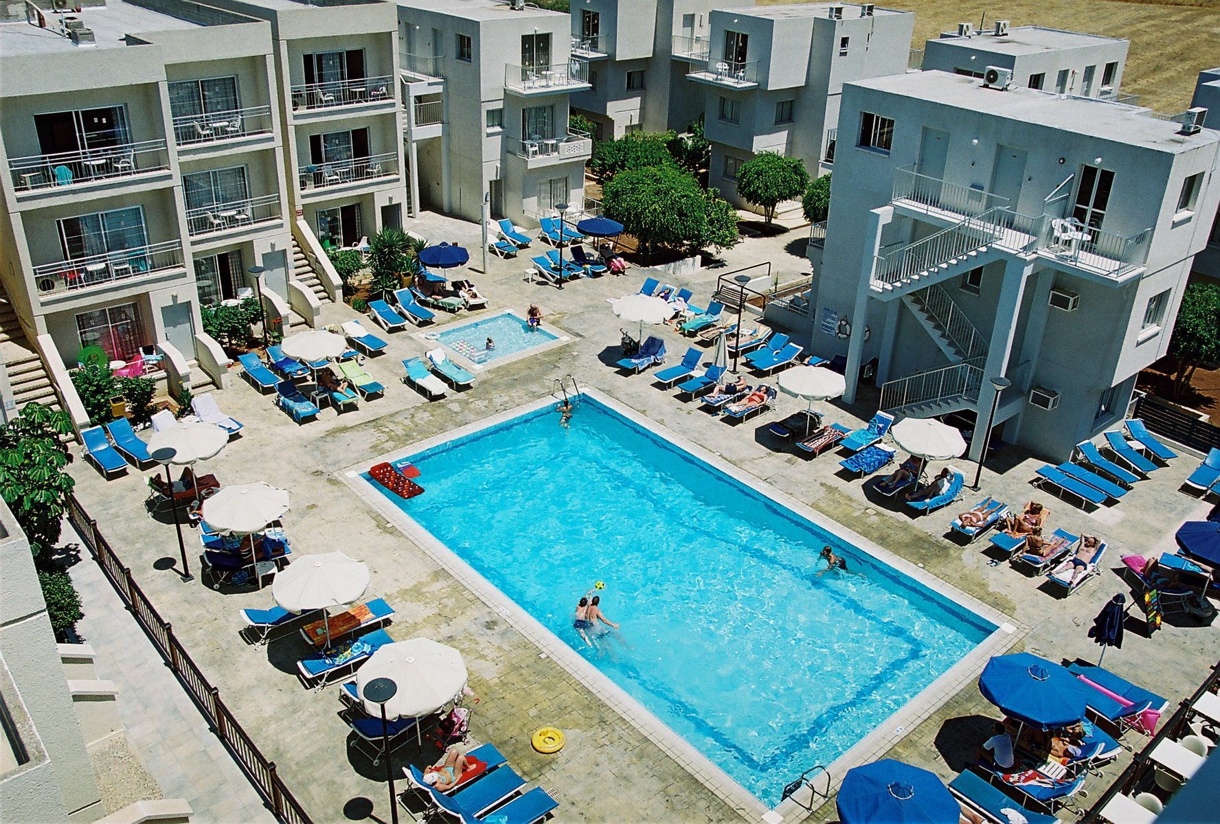 Sweet Memories Hotel Apts image 2