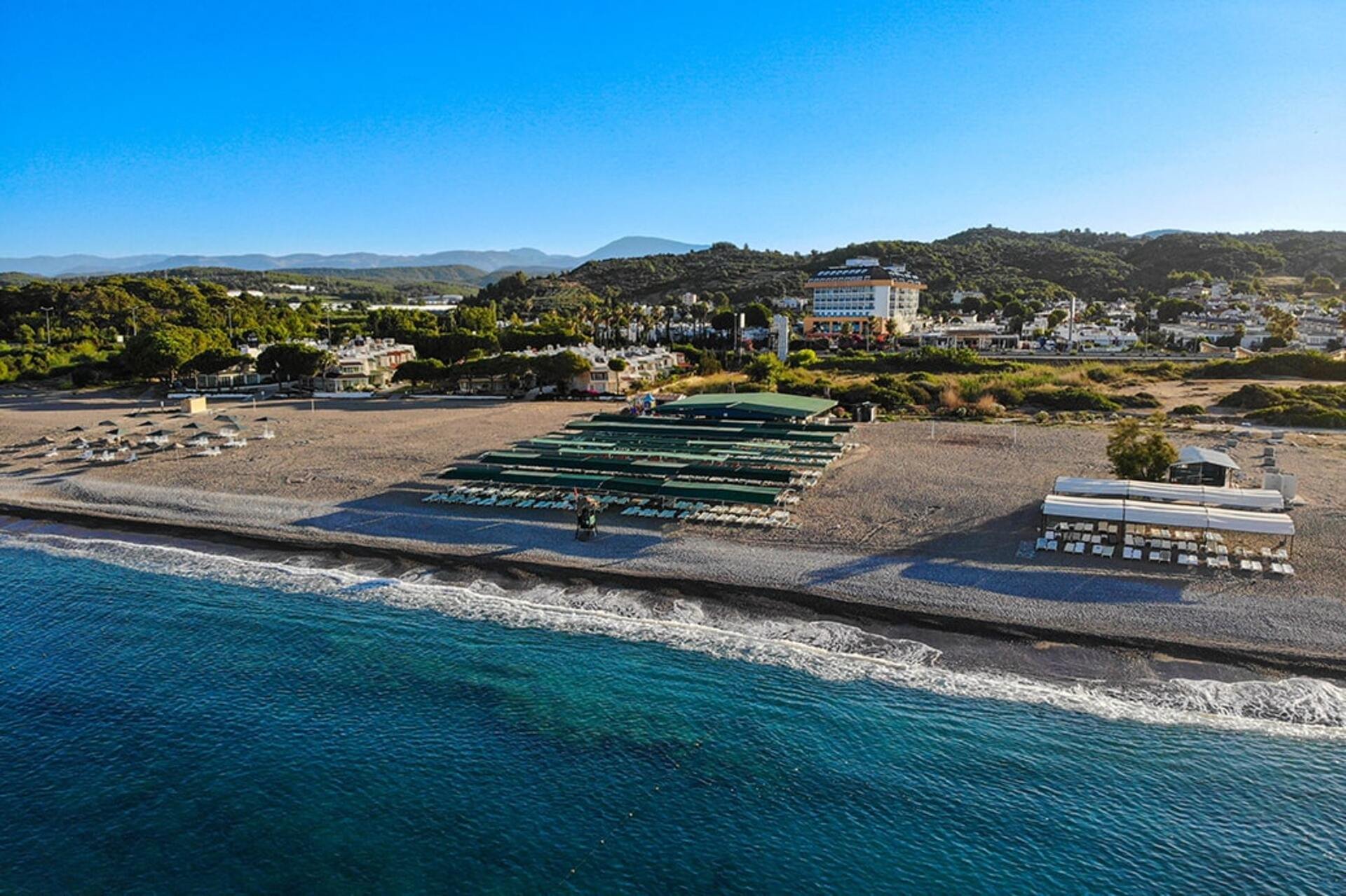 Throne Beach Resort & Spa foto 15