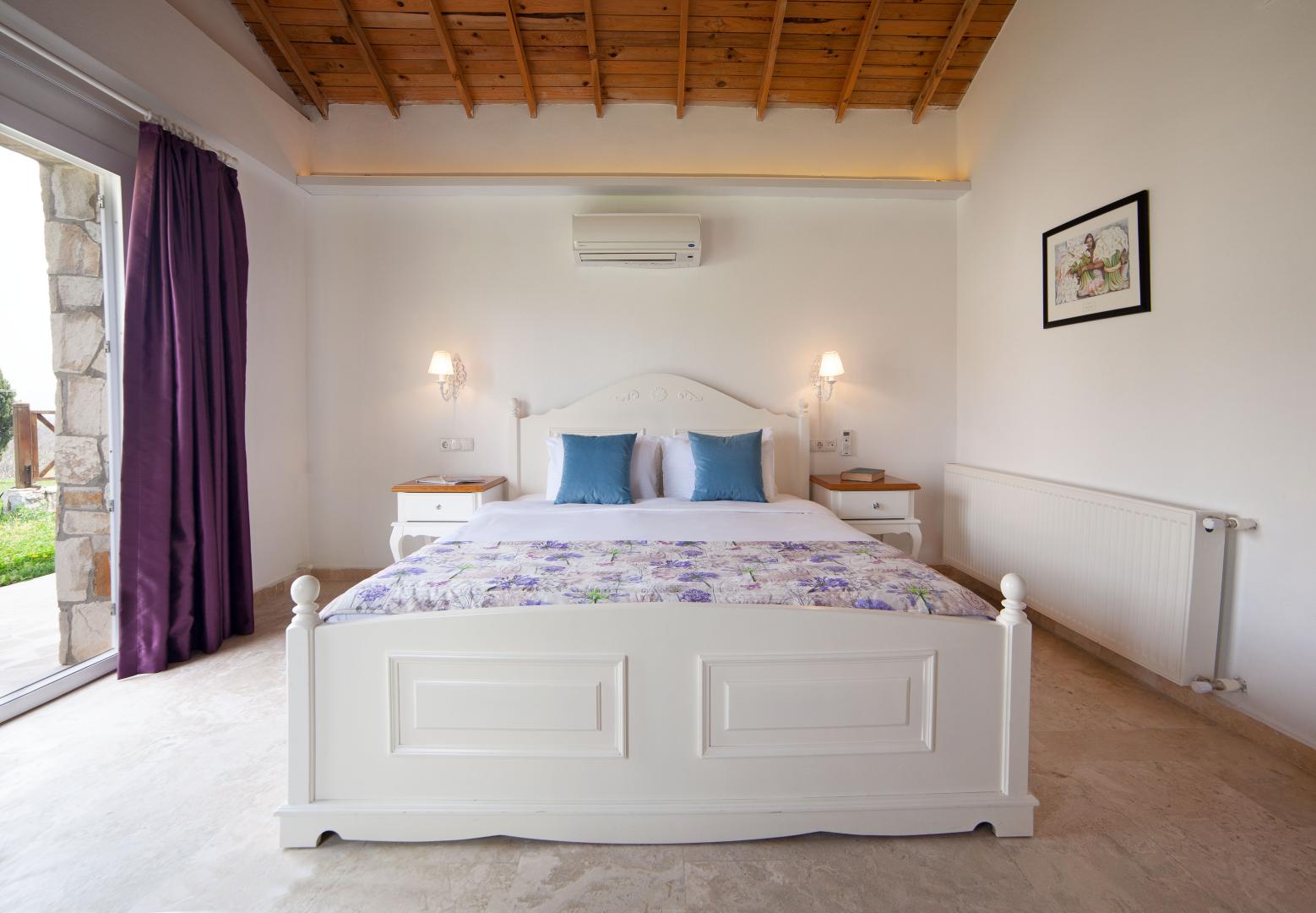 Vinifera Vineyards Hotel foto 8