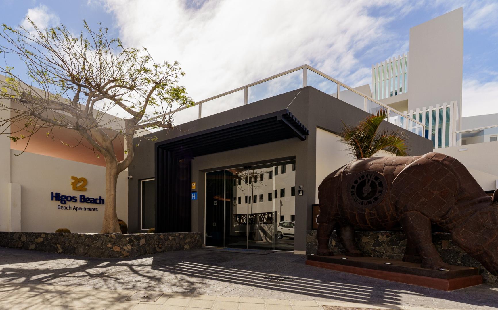 001 Higos Beach Boutique Singular Hotel Residence foto 24