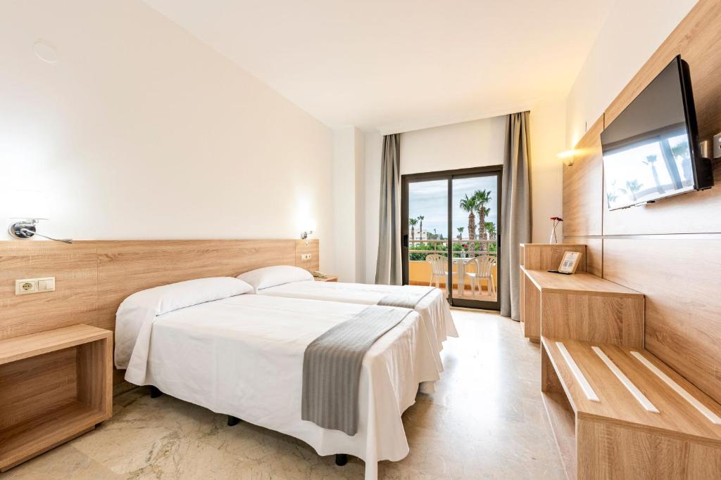 Toboso Almunecar image 1