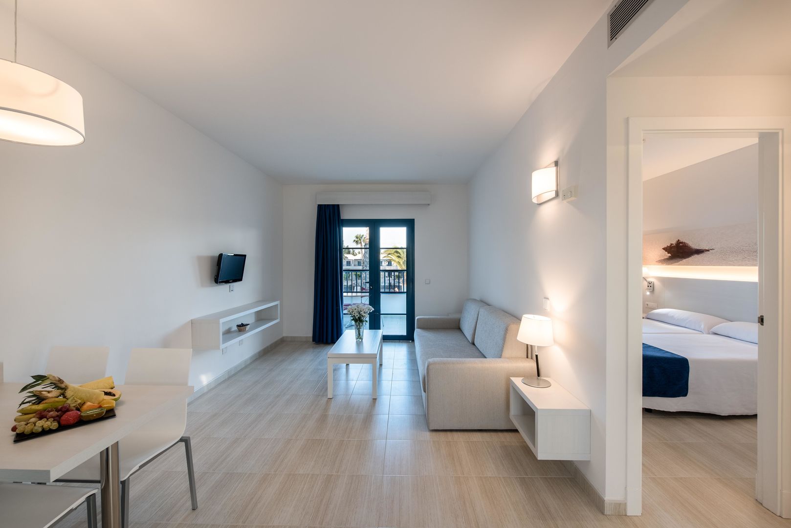 THB Tropical Island image 2