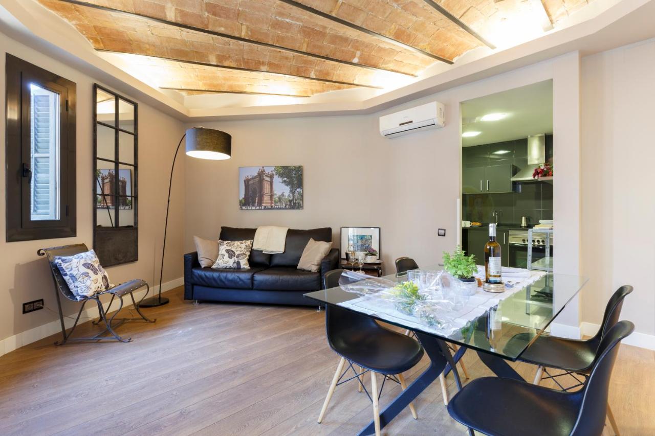 AinB Eixample-Miro Apartments foto 1