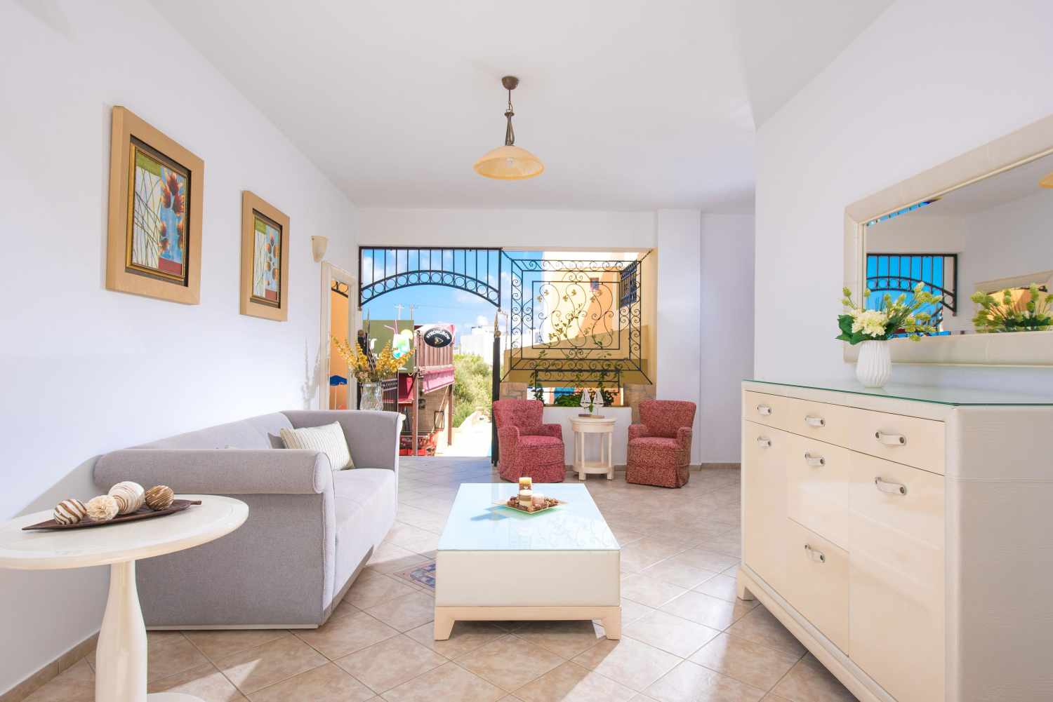 Irida Hotel Apartments foto 9