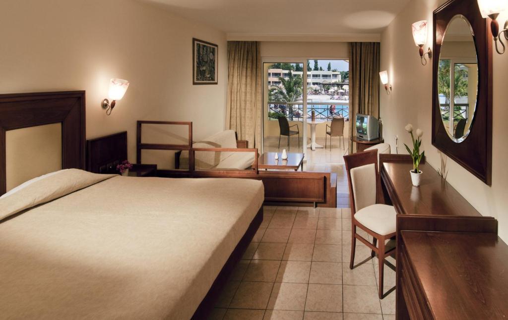 Kipriotis Maris Suites foto 11