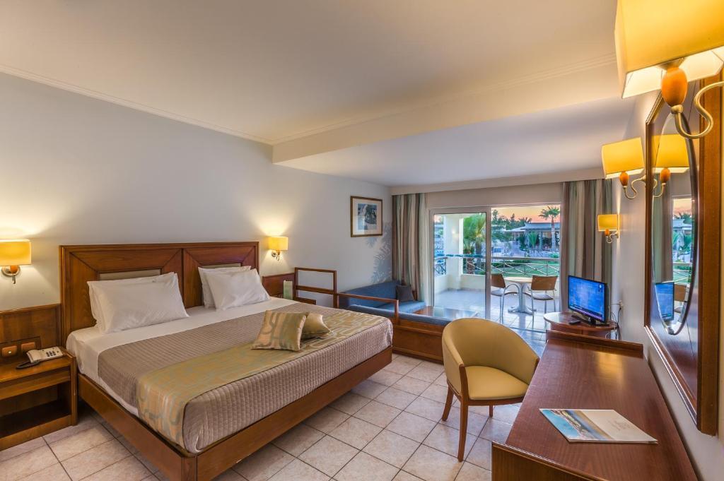 Kipriotis Maris Suites foto 16