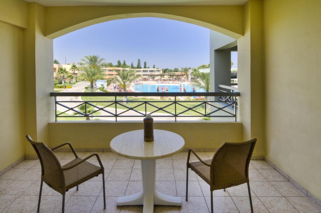Kipriotis Maris Suites foto 8