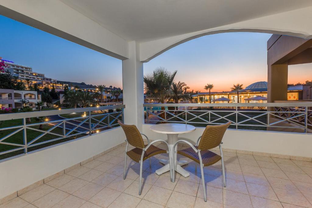 Kipriotis Maris Suites foto 20