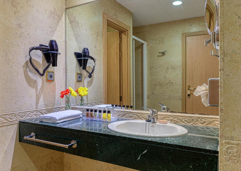 Playacálida Hotel image 2