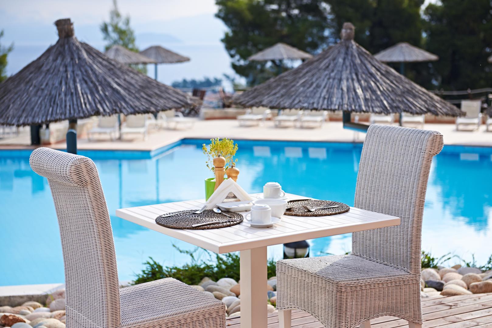 Alia Palace Luxury Resort Hotel & Villas image 2