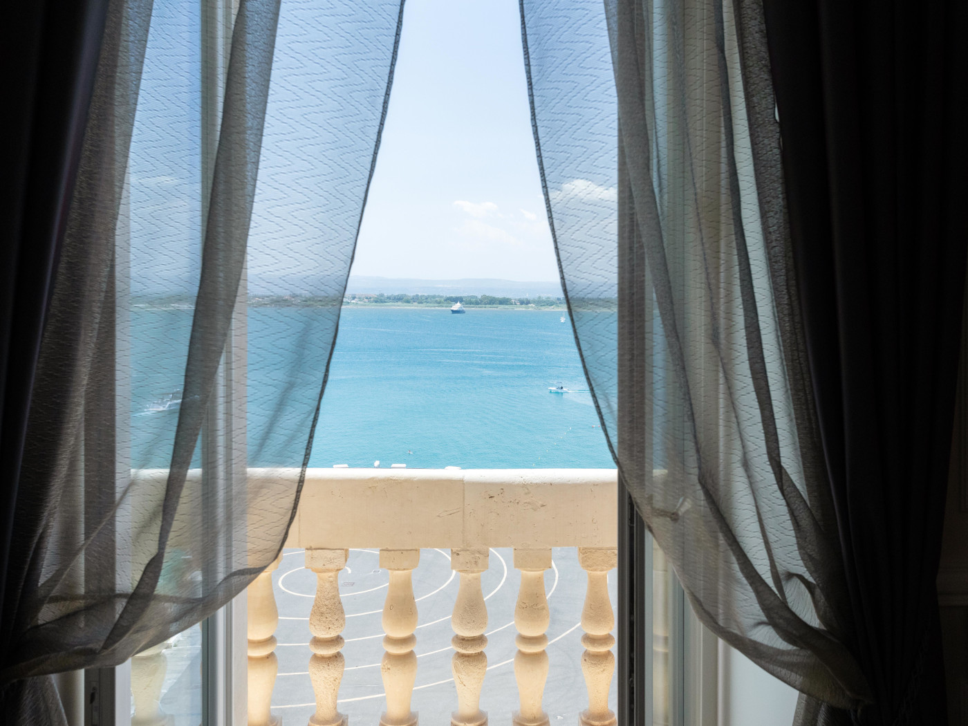 Grand Hotel Des Etrangers foto 28