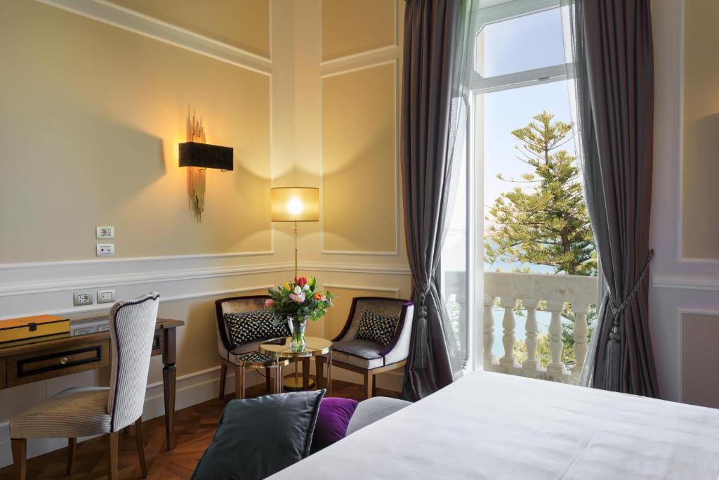 Grand Hotel Des Etrangers foto 43