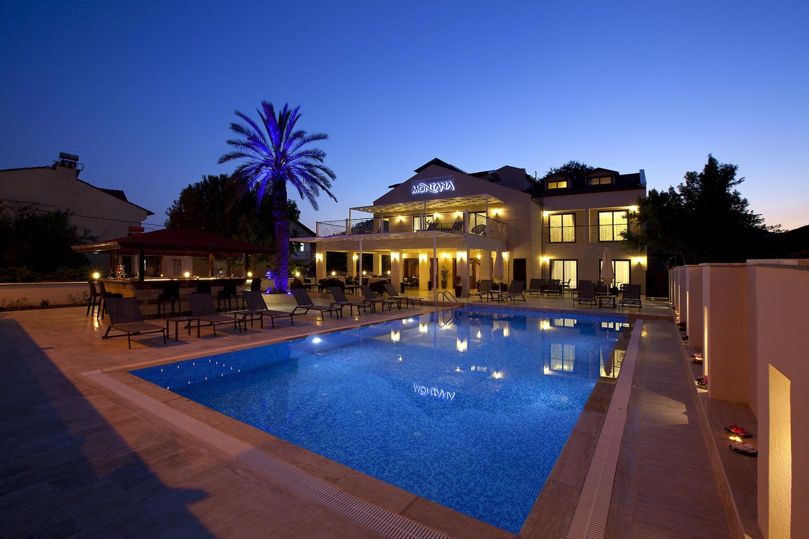 Boutique Hotel Montana image 1