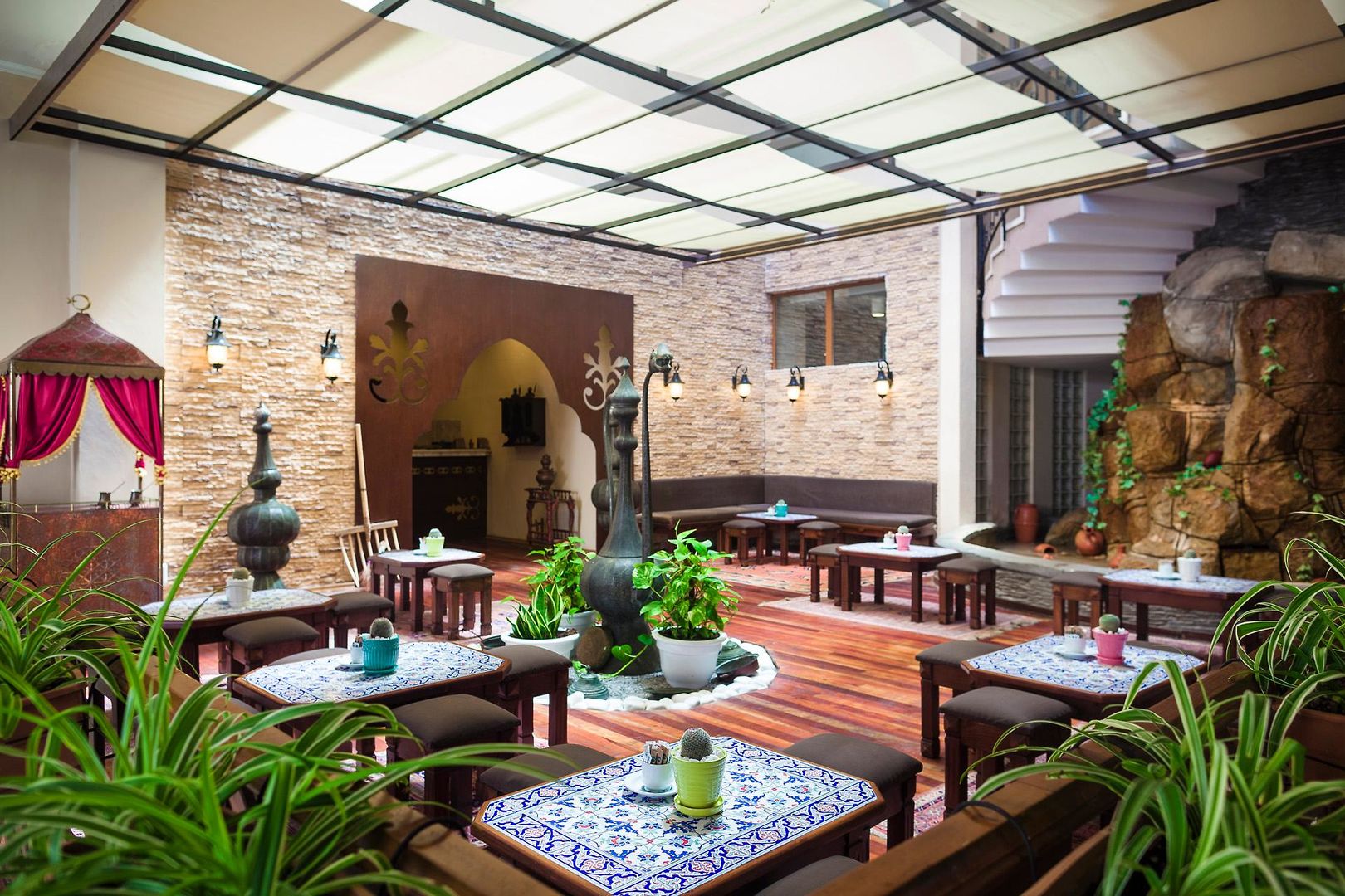 Hotel Turan Prince image 2