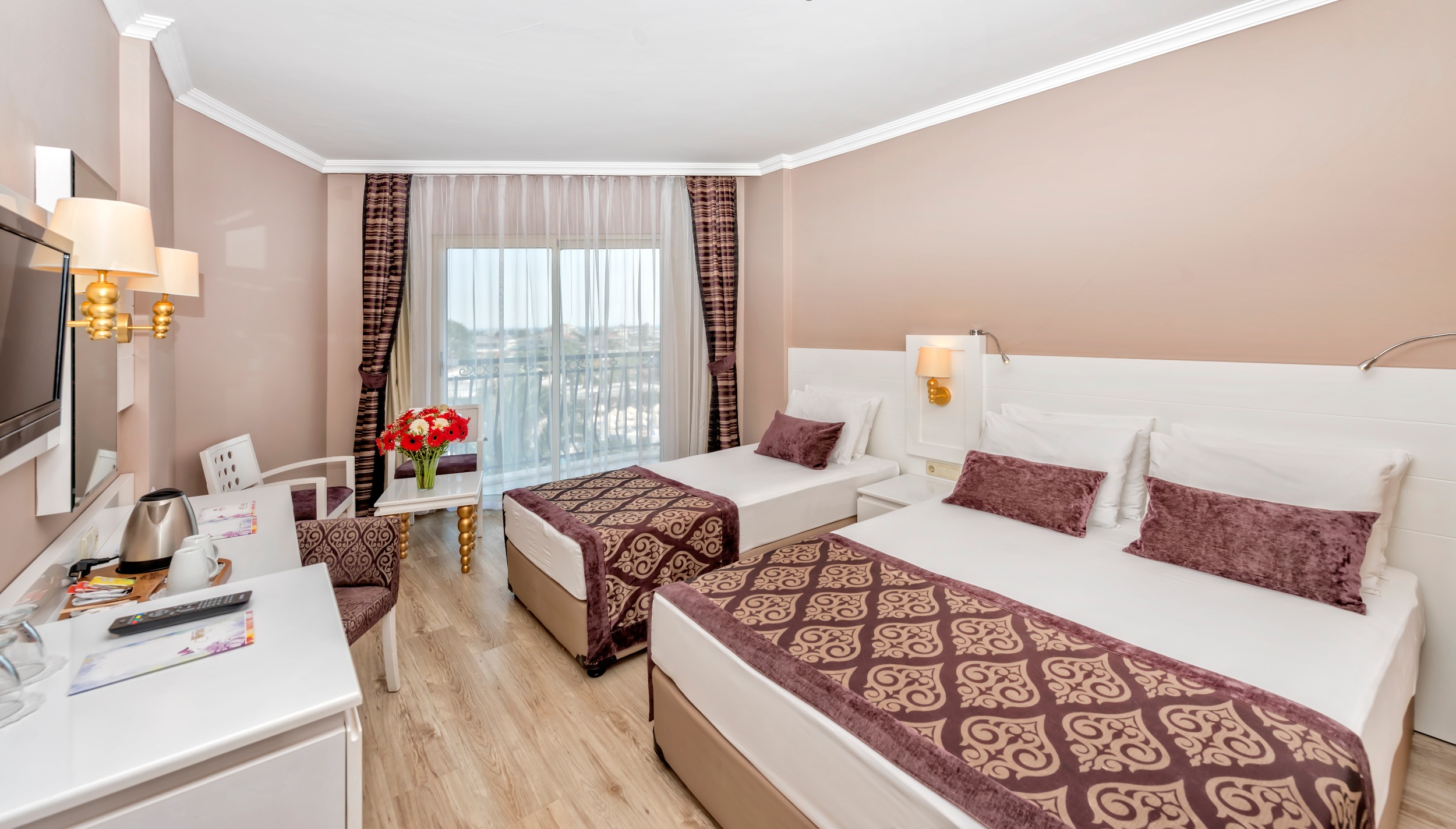 Serenis Hotel foto 9