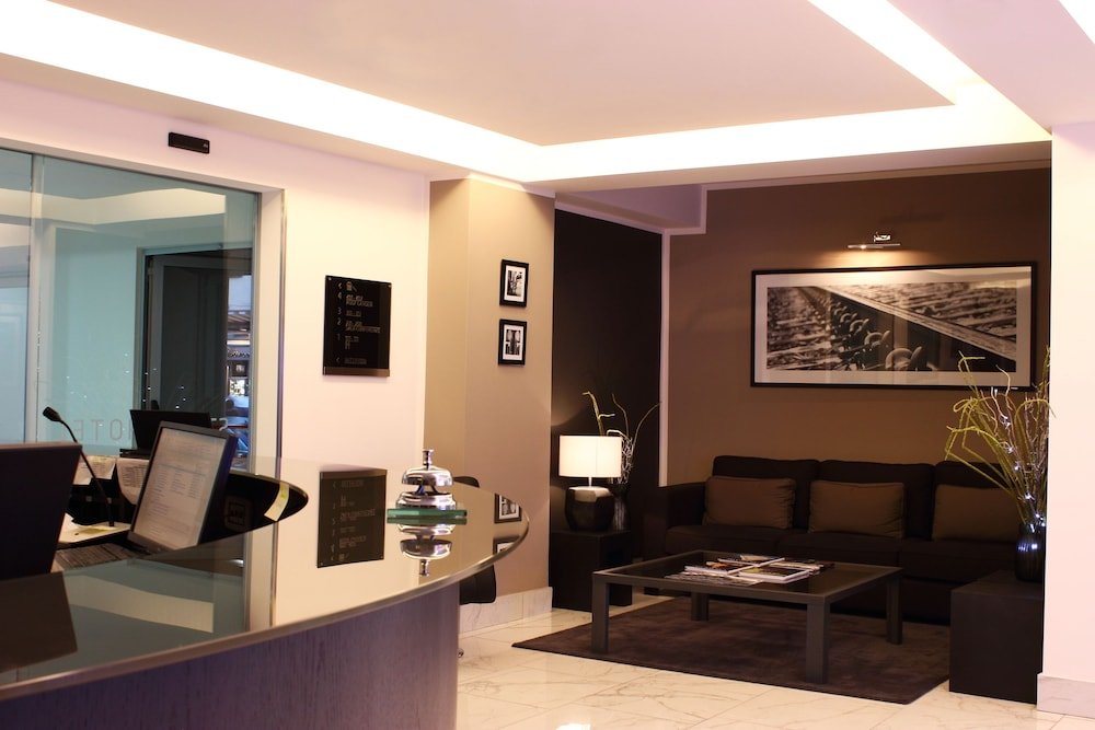 Stelle Hotel The Businest foto 19
