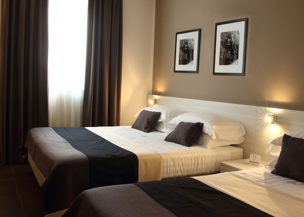 Stelle Hotel The Businest foto 47