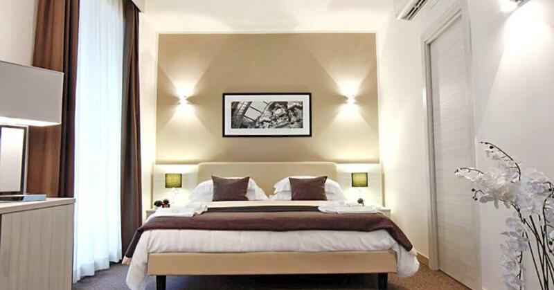 Stelle Hotel The Businest in Naples - foto 5