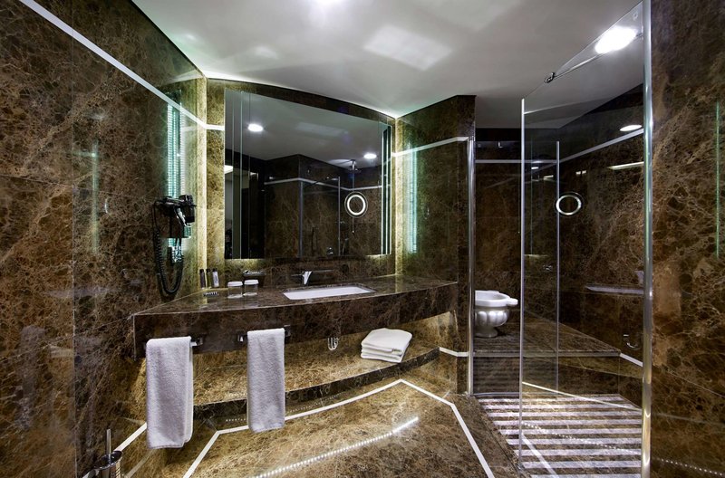 DoubleTree by Hilton Istanbul Gayrettepe foto 55