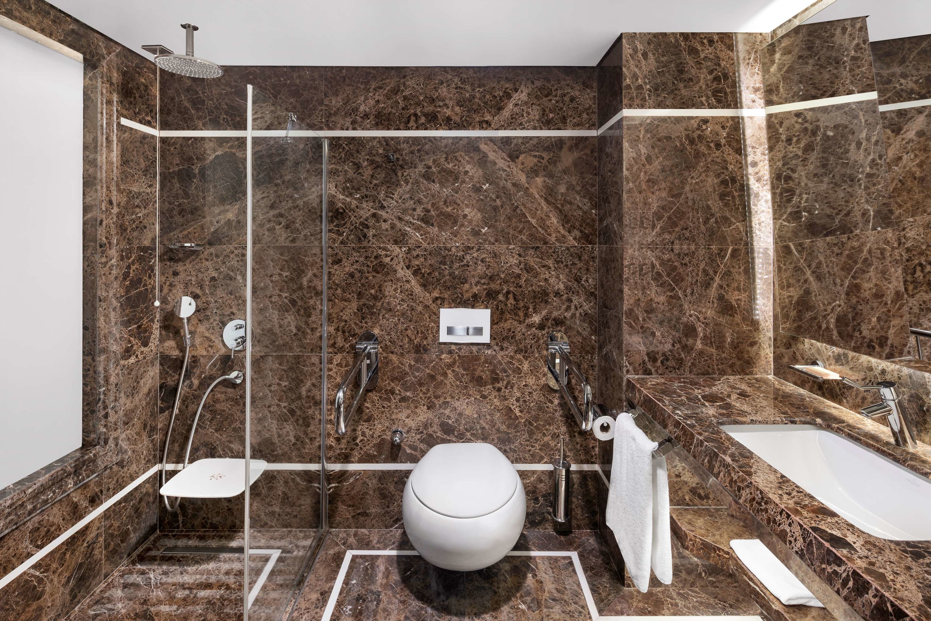 DoubleTree by Hilton Istanbul Gayrettepe foto 69