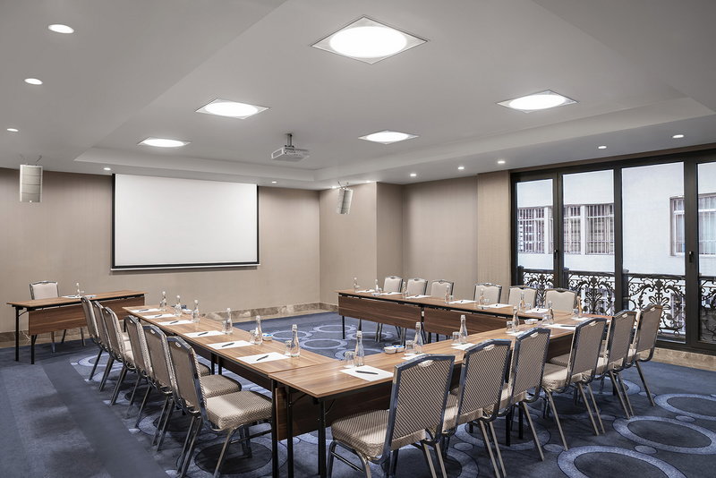 DoubleTree by Hilton Istanbul Gayrettepe foto 175