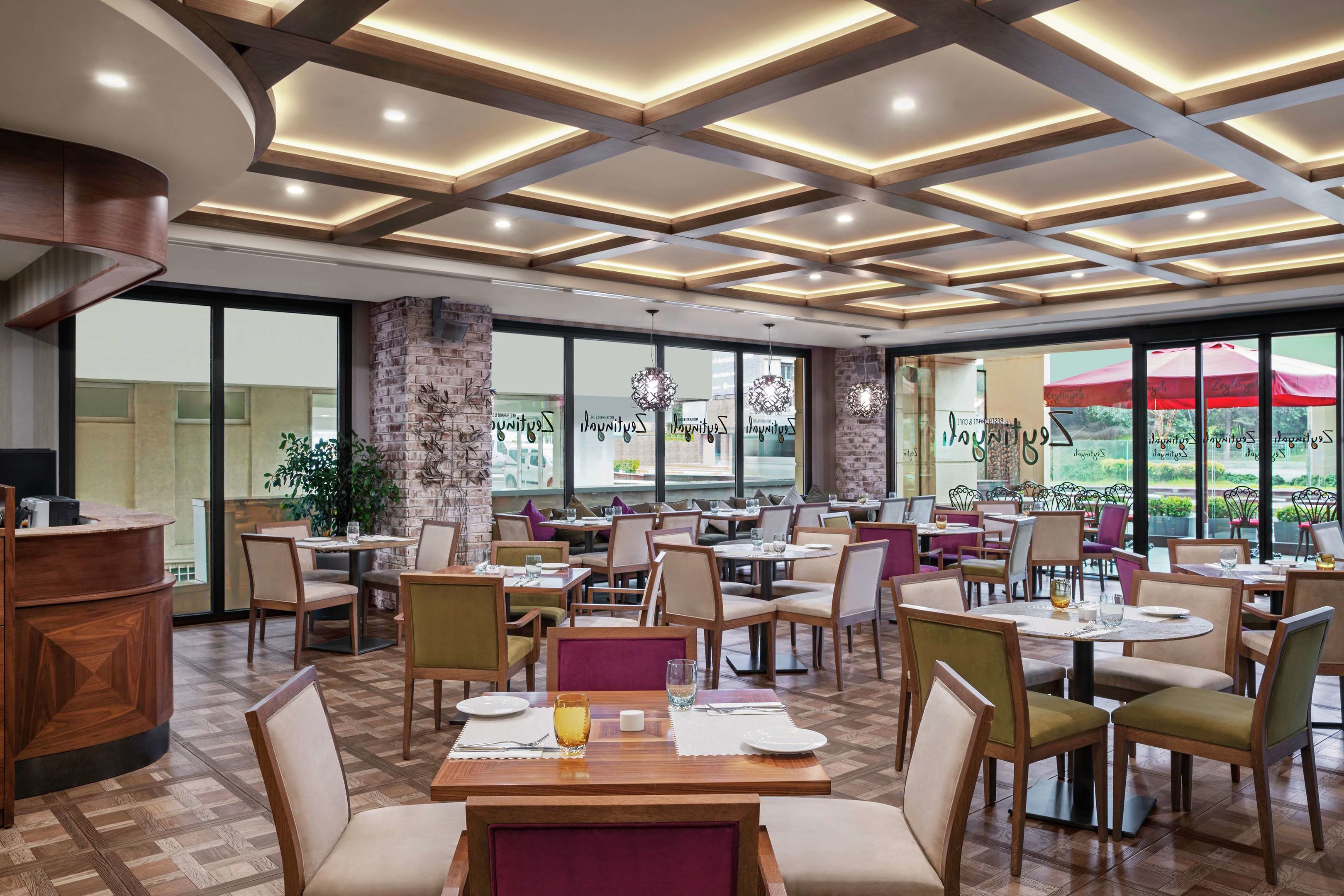 DoubleTree by Hilton Istanbul Gayrettepe foto 111