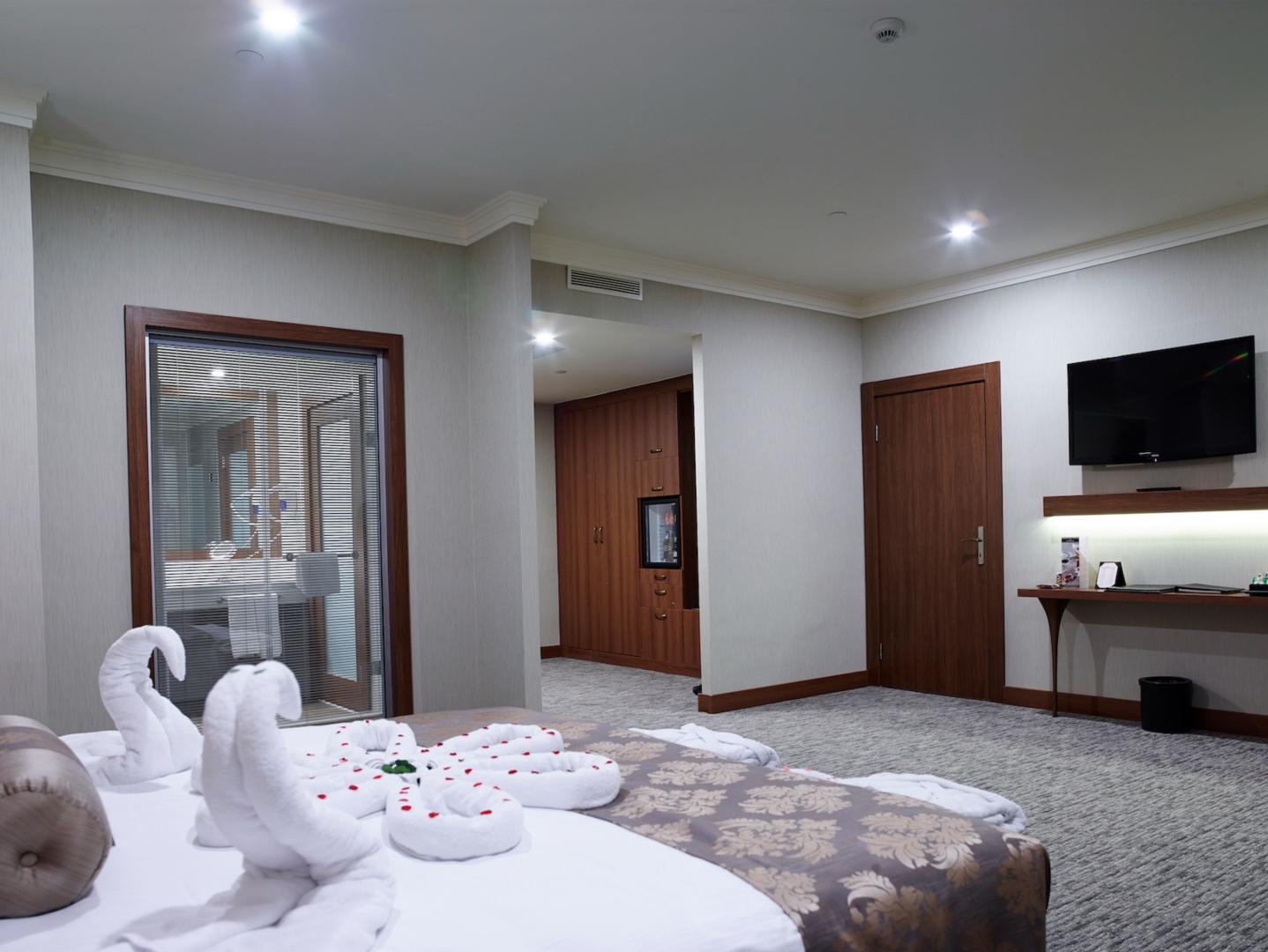 Euro Park Otel image 0