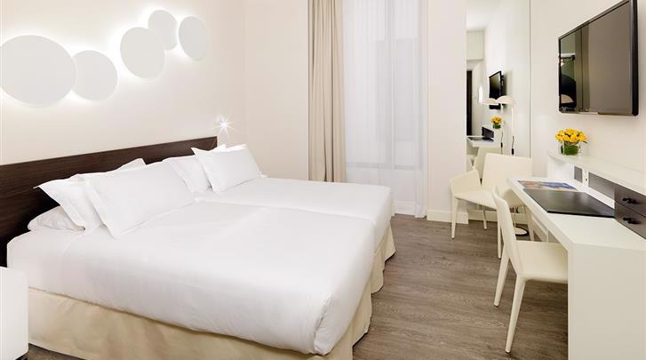 H10 Port Vell
