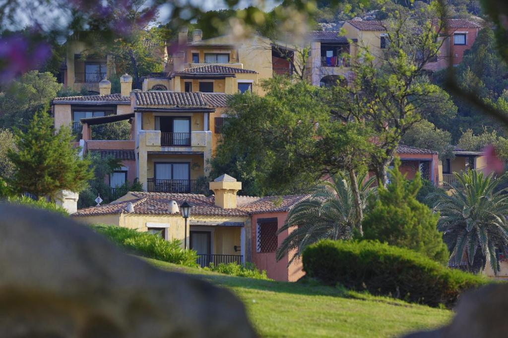 Detail — Bagaglino I Giardini di Porto Cervo
