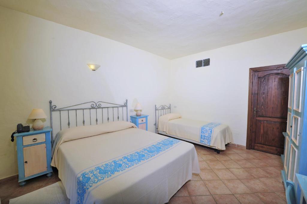 Kamer met twee aparte bedden — Hotel L'Esagono