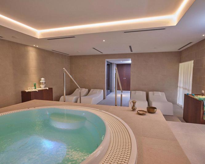 Hotel L'Esagono in San Teodoro - foto 5