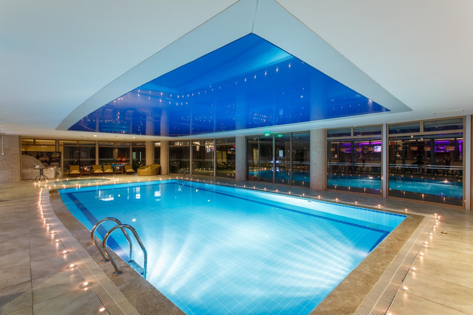 Lucida Beach Hotel image 0