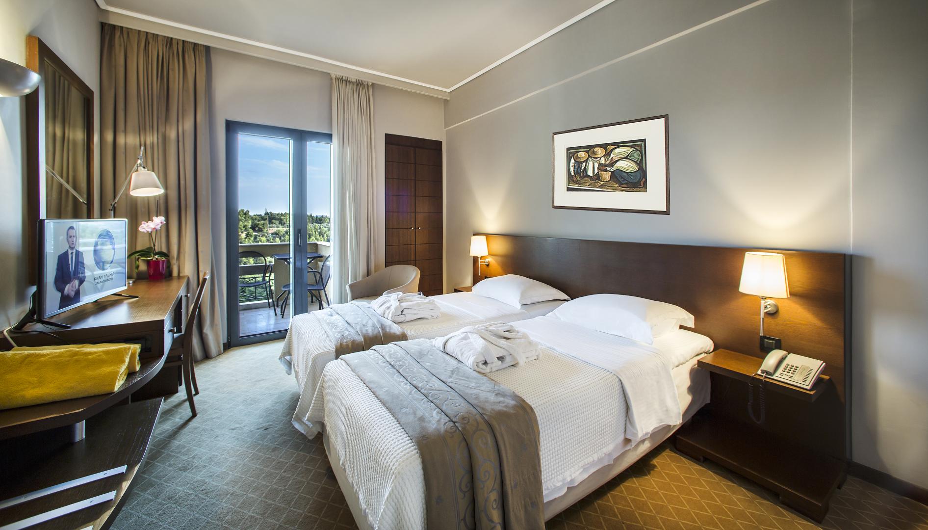 Dekelia Hotel image 2