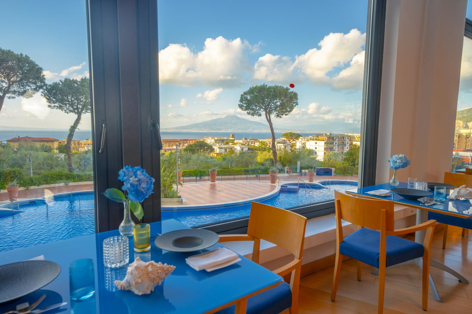 Hilton Sorrento Palace image 2