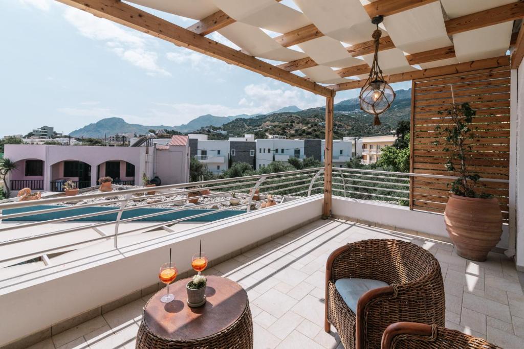 Hotel Myrtis image 3