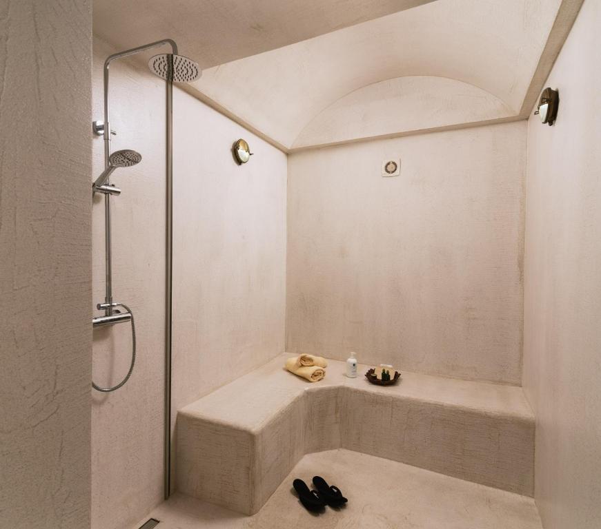 Hotel Myrtis image 2