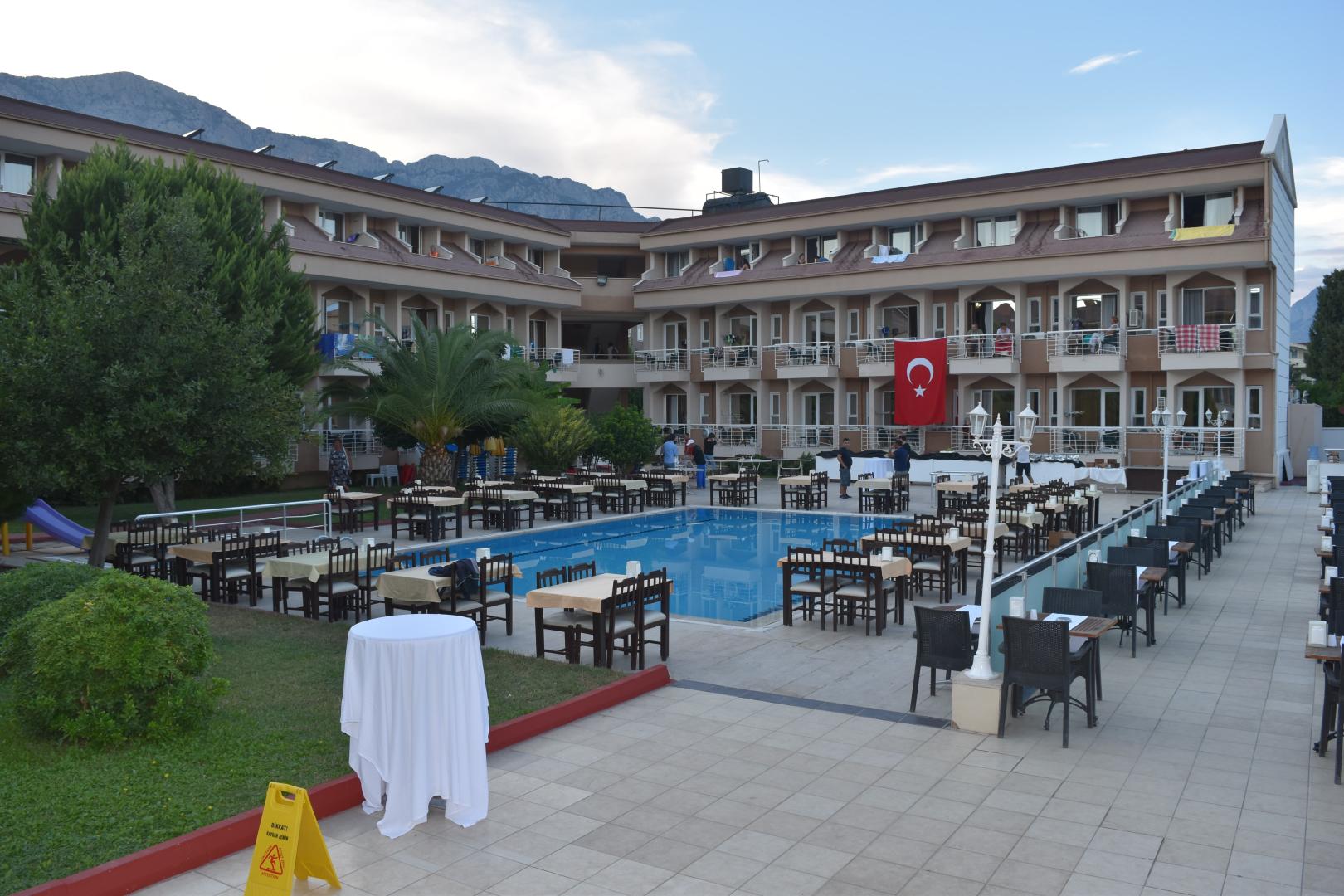 Ares Dream Hotel image 2