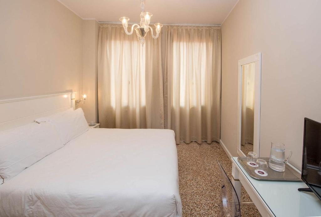 Ih Hotels Venezia Salute Palace foto 8