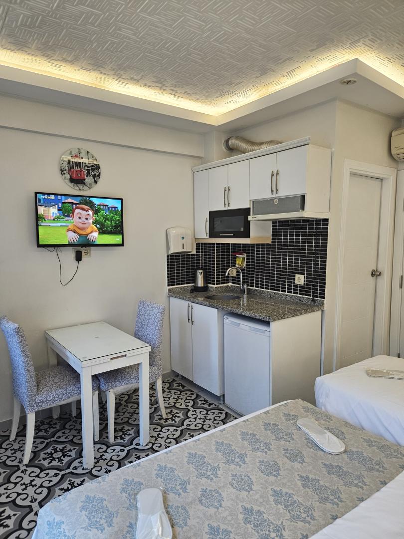 Lemon Residence image 2