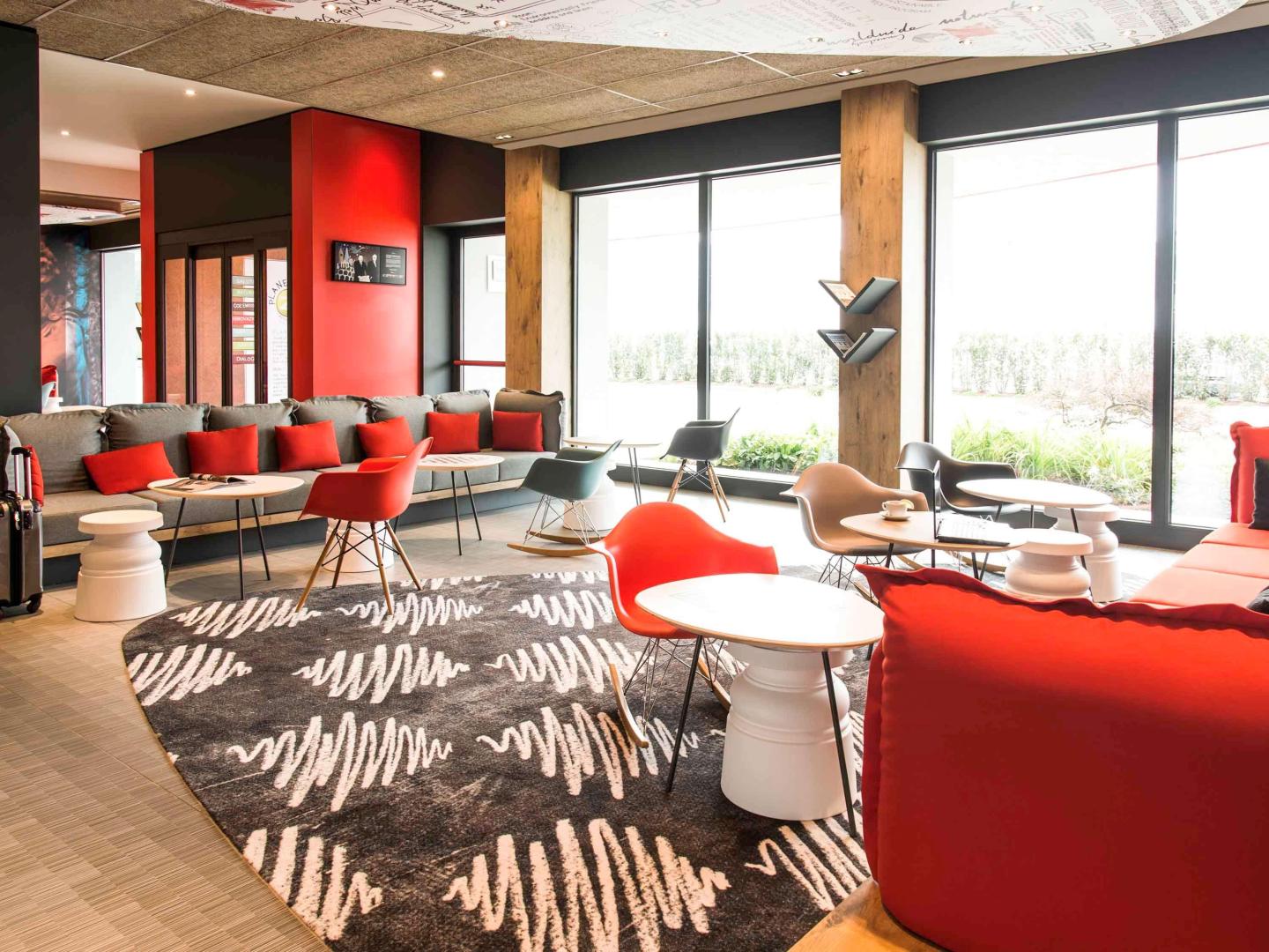 ibis Milano Fiera image 0