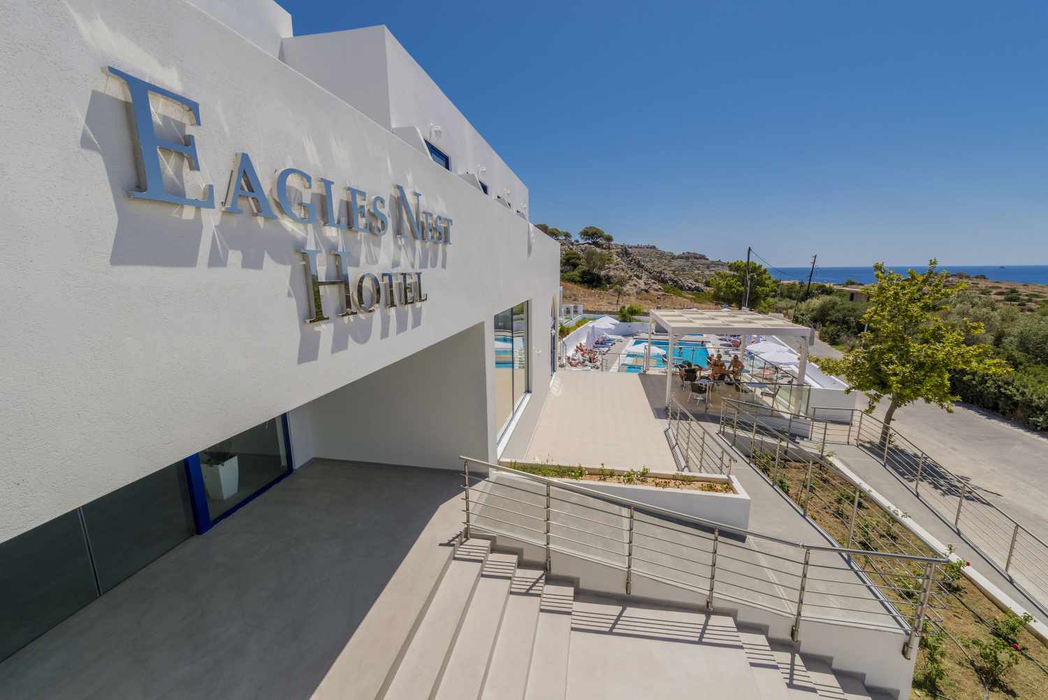 Eagles Nest Hotel image 1