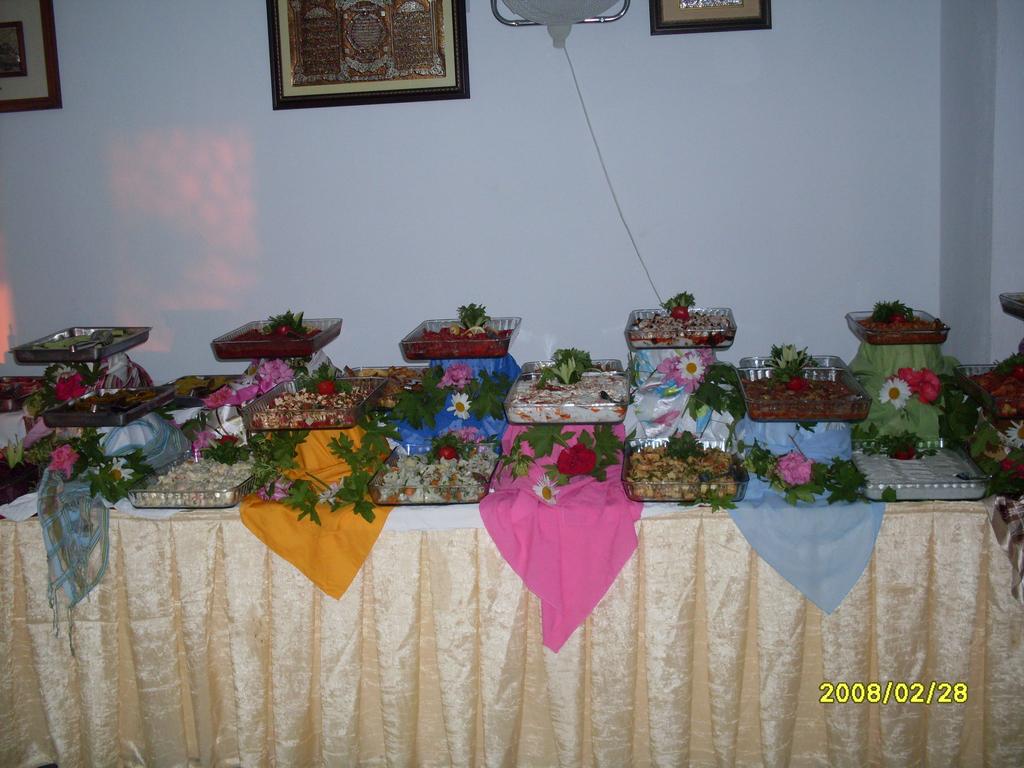 Nazar Garden Hotel image 2